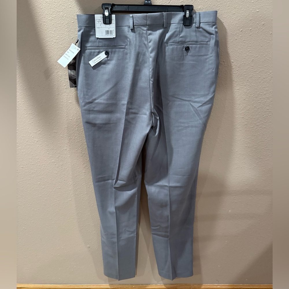 Calvin Klein Flat Front Dress Pants - Grey - Size 36x34